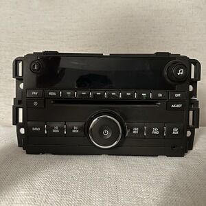 Chevy GMC GM 07-14 Stereo Delphi PN 20934593 28256335 Radio CD AUX AM FM MP3 OEM